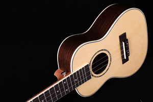 Ukulele de concert 24 pouces et ukulele ténor 26 pouces à prix d'usine, avec table en épicéa massif et dos en palissandre, pour enfant, modèle Caesar US-C40 - Product Image 4