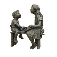 Statue en bronze grandeur nature d'un garçon et d'une fille lisant sur un banc, décoration extérieure pour parc, jardin, campus, sculpture en métal coulé d'enfants lisant