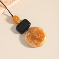 Bijoux de mode OEM/ODM : Collier en résine géométrique minimaliste, chaîne de pull rétro d'hiver, pendentifs et accessoires de mode
