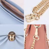 Sac à main plissé en cuir PU de haute qualité OEM avec fermoir métallique pour femme, idéal pour un usage quotidien décontracté