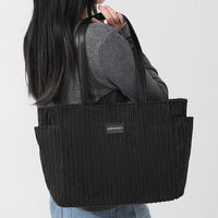 Tas Tote Fashion Korduroi Logo Kustom untuk Wanita dengan Bukaan Terbuka-Tas Selempang untuk Penggunaan Sehari-hari