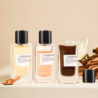 Emballage de boîte cadeau personnalisée de luxe, flacon de parfum en verre carré vide de 30 ml, 50 ml, 100 ml avec couvercle