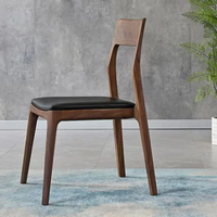 Chaise de salle à manger empilable en chêne blanc massif, style moderne du milieu du siècle, avec revêtement en cuir PU, idéale pour la maison, le bureau, les hôtels et les événements, pour les salons.