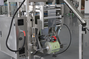 Haute vitesse gingembre/henné/cuisson/lait en <span class=keywords><strong>poudre</strong></span> machine d'emballage - Product Image 5