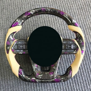 Accessoires de pièces automobiles Volant de bateau Volant en fibre de carbone forgé Personnalisé pour Toyota Yaris - Product Image 3