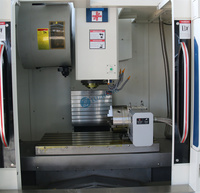 Centre d'usinage vertical CNC VMC860h, déplacement 850x600mm, broche BT40 8000 tr/min, ATC 24 bras, guides linéaires 3 axes, machine CNC GSK
