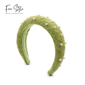 FINESTYLE أنيق مبطن قماش عقال مع لؤلؤ بلينغ خياطة يدوية إكسسوارات شعر سائبة إكسسوارات موضة عصرية - Product Image 1