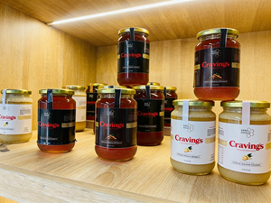 Miel de Bosque Ayat Brown, Cosechada en la Naturaleza, 100% Orgánica, de Alta Altitud, Etiopía, 3 Años de Duración, Aroma Único, para Desayuno y Cocina - Product Image 4