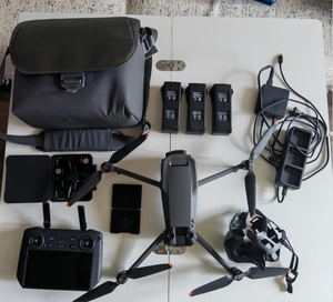 <span class=keywords><strong>Dron</strong></span> Profesional Mavic <span class=keywords><strong>3</strong></span> <span class=keywords><strong>Pro</strong></span> para Fotografía con Distancia de Transmisión de 15 km y Control Remoto RC <span class=keywords><strong>Pro</strong></span> al por Mayor - Product Image 1