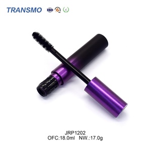 Mascara à brosse large pressée 16 ml avec sérum pour cils - Formule volumisante et stimulante de croissance - Product Image 3