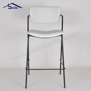 Sillas de Comedor Modernas de <span class=keywords><strong>Terciopelo</strong></span> con Brazos, Color <span class=keywords><strong>Azul</strong></span> Cielo y Marrón Oscuro, Personalizadas en China, con Patas Doradas y Tapicería de Tela - Product Image 2