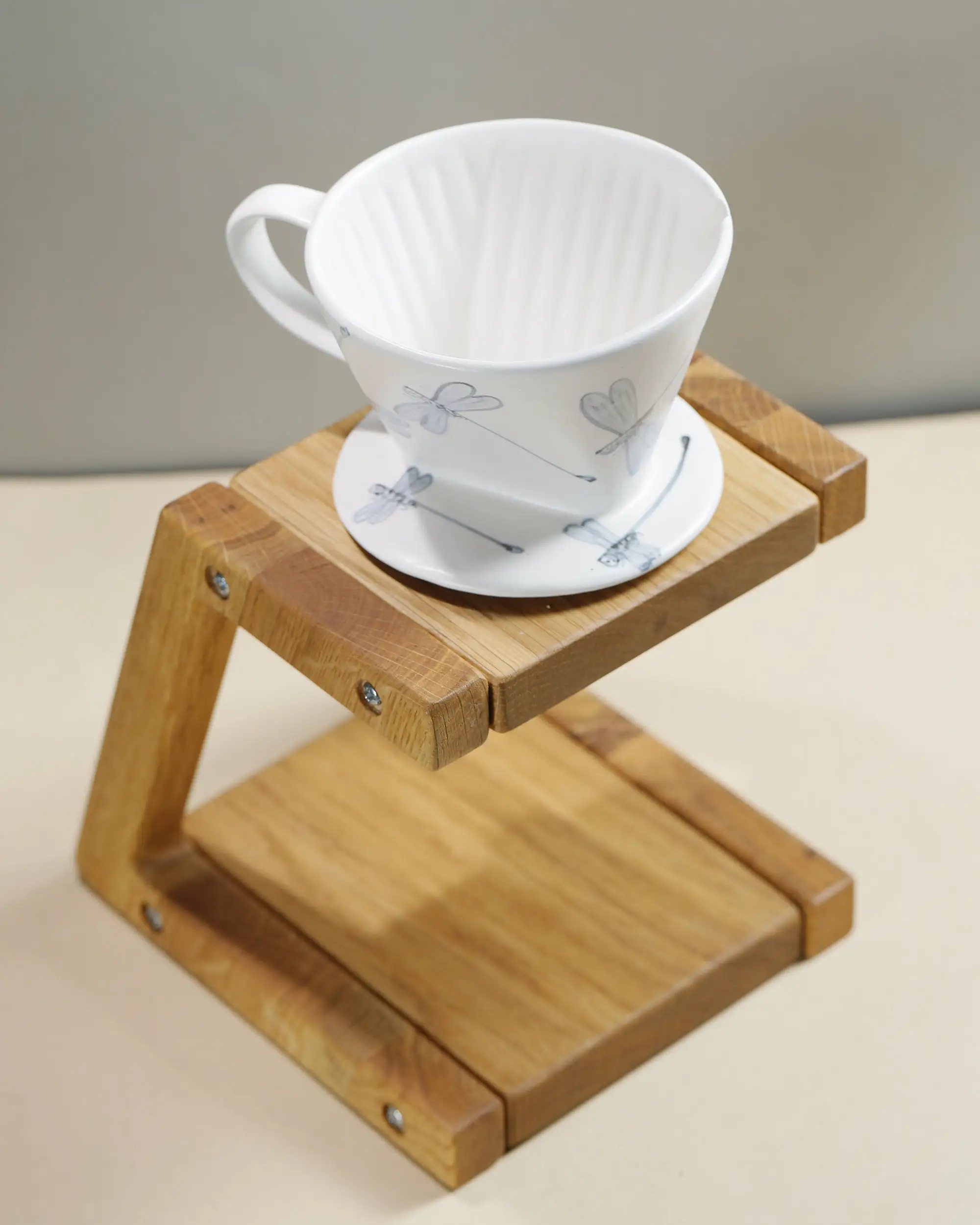 Support de goutteur de café en bois verser sur le support de café Station de goutte à goutte d'extraction de café