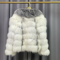 Veste Courte Femme en Fourrure de Renard Marbrée, Col en V, Couleur Naturelle, Doublure en Soie Chaude, Coton, Personnalisation en Gros pour la Vente au Détail