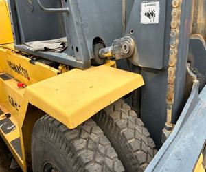 รถยกโคมัตสึ FD150-7 15 ตัน สภาพดี รถยกดีเซล รุ่น Fd45/fd30/fd50/fd80/fd70 ลิฟเตอร์ - Product Image 3