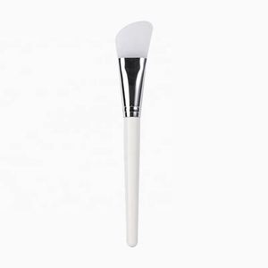Cepillo Facial de silicona suave y plano, aplicador de máscara, envío rápido - Product Image 1