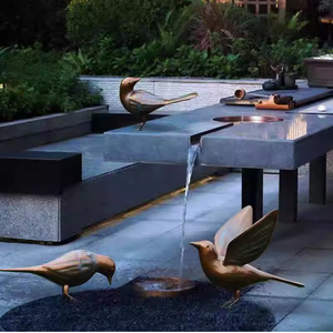 Ornement d'oiseau en fibre de verre pour l'Europe et l'Amérique, finition métallique, résistant aux intempéries, décoration de jardin extérieur, sculpture autoportante - Product Image 3