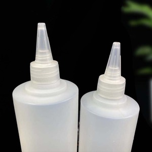 <b>Plastic</b> Squeeze Bottles 500 1000ml Semi Transparent Pointed Nose Screw <b>Cap</b> For Emulsion Dye Mixing General Packaging - Product Image 2