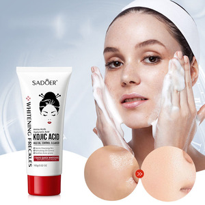 Limpiador Facial Suave con Ácido Kójico para Control de Grasa, Limpieza Profunda, Blanqueador, Suave y No Irritante 100g - Product Image 1