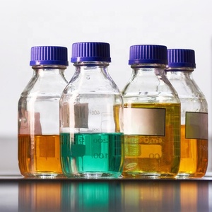 Botella de reactivo de vidrio graduada para laboratorio con tapa de rosca azul GL45 de 100 ml para uso en laboratorio - Product Image 1