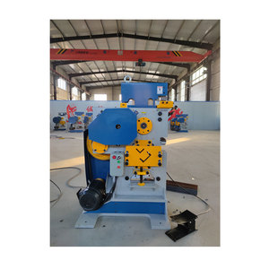 Machine combinée de poinçonnage et de cisaillement pour tôles métalliques, machine hydraulique combinée de poinçonnage et de cisaillement, machine hydraulique pour le travail du fer - Product Image 2