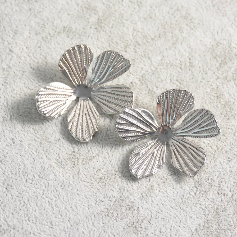 Orecchini a bottone con fiore in argento Sterling di alta qualità orecchini in argento delicato orecchini a fiore minimalista