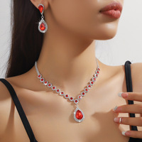2025 Vente Chaude Moyen-Orientale Ensemble de Bijoux de Mariage Arabe Élégant en Cristal Strass Goutte d'Eau Collier Boucles d'Oreilles Bracelet