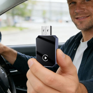 Nouvel adaptateur universel Carplay sans fil en métal pour voiture - Product Image 1