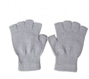 ถุงมือไหมพรมสีดำปักโลโก้แบบพกพาทันสมัย ครึ่งนิ้ว สำหรับกิจกรรมส่งเสริมการขาย - Product Image 3