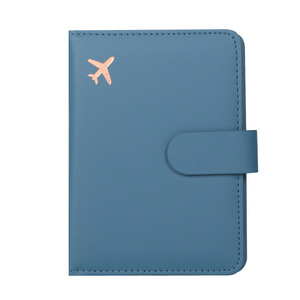 Funda para Pasaporte de Cuero PU con Logotipo Personalizado, Cartera de Viaje Más Vendida con Ranura para Tarjetas, Ranura para Boletos, Bloqueo RFID, Porta Pasaporte - Product Image 6