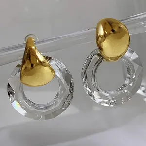 Vente en gros de bijoux tendances Boucles d'oreilles sexy en cristal transparent Grandes boucles d'oreilles rondes en acrylique pour femmes
