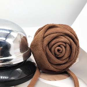 إكسسوارات Y2K قلادة زهور ورد للنساء قلادة نسائية قوطية عتيقة قابلة للتعديل من الجلد قلادة مثيرة بحبل - Product Image 6