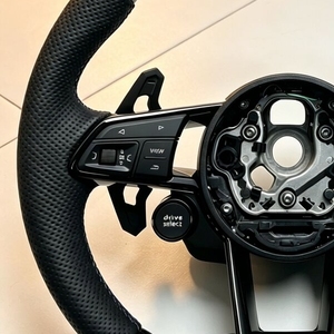 Nouveau Volant en Cuir et Fibre de Carbone <span class=keywords><strong>S</strong></span>-<span class=keywords><strong>Line</strong></span> avec Bouton de Démarrage pour <span class=keywords><strong>Audi</strong></span> Q5 R8 TTRS C6 C7 S7 S4 A4 B8 RS3 SQ5 S5 B9 A6 C8 <span class=keywords><strong>A3</strong></span> - Product Image 3