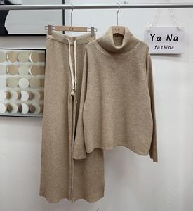 Set di Maglioni da <span class=keywords><strong>Donna</strong></span> e Abito Musulmano Invernale <span class=keywords><strong>Oversize</strong></span> Personalizzato a Tinta Unita Casual da Produttori di Abbigliamento - Product Image 3