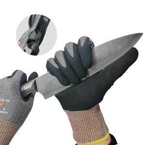 Guantes Anticorte Nivel ANSI A7 TMD F, a Prueba de Cortes para Trabajo, Pantalla Táctil, Recubiertos de Nitrilo Arenoso, Agarre Firme para Manejo de Carga y Reparación de Autos - Product Image 3