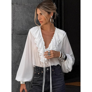 Blusa Blanca de Gasa con Volantes para Mujer, Cuello en V, Mangas Farol, Lazo Cruzado, Color Sólido, Transparencias, Tejido de Poliéster - Product Image 1