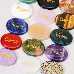 <span class=keywords><strong>Pietra</strong></span> Massaggiante in Cristallo Incisa all'Ingrosso, <span class=keywords><strong>Pietra</strong></span> Ovale per il Palmo, per Alleviare lo Stress e la Guarigione Reiki - Product Image 1