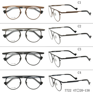 Montura de gafas B de titanio para hombre con embalaje - Product Image 2