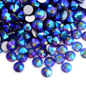 Lot en gros de strass en cristal AB non thermocollants SS3 SS4 SS5 SS6 SS8 SS10 SS12 SS16 SS20 SS30 pour sacs - Product Image 3