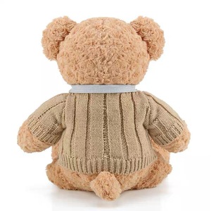 Adorable ours en peluche à poils bouclés avec collier en tricot, jouet en peluche pour cadeau d'anniversaire ou décoration de la maison - Product Image 4