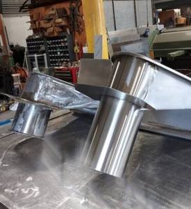 Traitement de tôles en acier inoxydable de haute précision sur mesure OEM |   Pliage CNC, découpe laser, soudage, aplatissement - Product Image 4