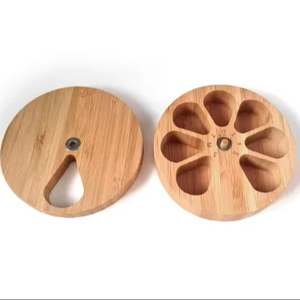 Pastillero Magnético Portátil de Madera, Mini Caja Rectangular para Almacenamiento de Medicamentos - Product Image 1