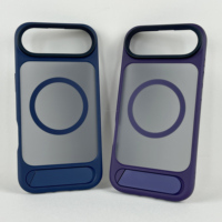 Coque de téléphone magnétique en métal givré avec support pour iPhone 17 16 E 15 14 13 12 Support métallique antichoc pour S25 Edge Case Magnet