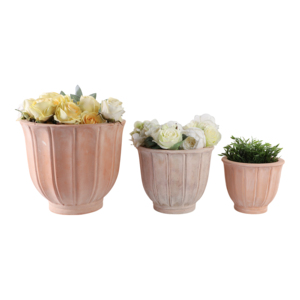 Set di 3 vasi in terracotta scanalati di diverse dimensioni per piante da interno ed esterno con bordo sagomato - Product Image 2
