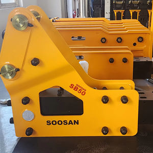 Martillo Hidráulico Lateral SOOSAN SB50, PRODUCTO DE CUERPO PRINCIPAL, SUMINISTRO DIRECTO DE FÁBRICA, UN AÑO DE GARANTÍA, CARACTERÍSTICAS ESTÁNDAR INCLUIDAS - Product Image 1