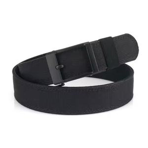 Cinturón Táctico Ajustable de Cuero y Nylon con Cierre de Gancho y Bucle para Entrenamiento Diario y Portación Oculta Automática - Product Image 2