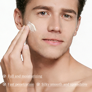 KORMESIC Crema Facial Iluminadora con Vitamina C para Hombres, Certificada por Bpom, 50g, Hidratante Blanqueadora para Uso Diario, para Todo Tipo de Piel - Product Image 3