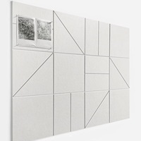 Panneaux acoustiques insonorisants en feutre de polyester pour plafond et décoration murale de tableau d'affichage – Solution de design graphique – Vente chaude