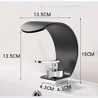 Robinet cascade en forme de C en laiton, monocommande, cartouche céramique, montage sur comptoir, eau chaude et froide, design moderne pour salle de bain