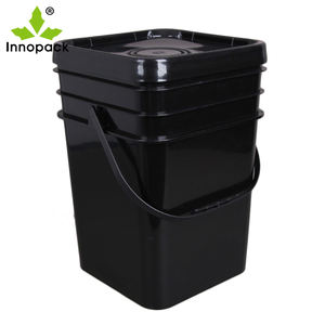 Seau à ordures 100% recyclé H D P E couleur noire grand hôpital - Product Image 2