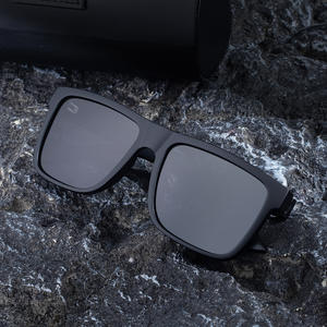 Lunettes de soleil pour hommes, monture carrée, polarisées, verres TAC UV400, monture en plastique et métal, noires, protection solaire pour la conduite en extérieur - Product Image 5